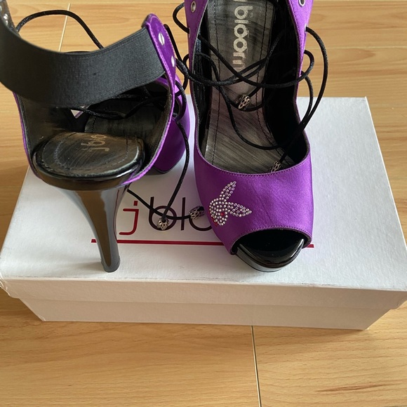 New Playboy high heels - Picture 2 of 4